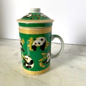 Green Panda Tea infusing Mug with Lid